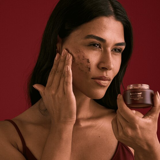 Esfoliante Facial Renovador Feito Brasil